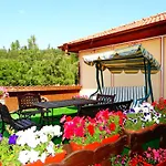 Guest house Denis 2*