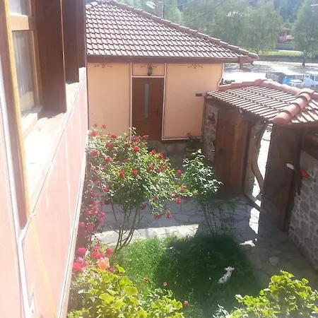 Casa de hóspedes Denis