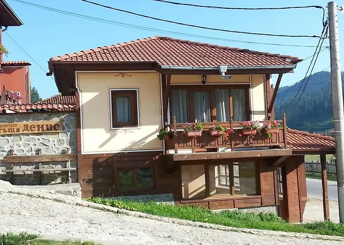 Denis 2* Koprivchtitsa